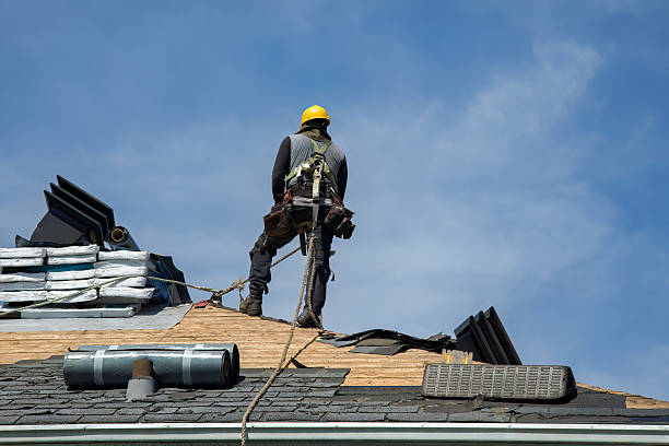 Professional Roofing technician working in Schuyler, VA